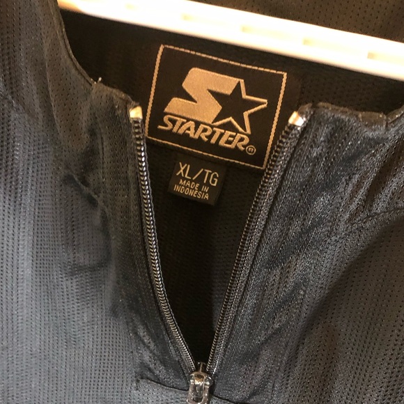 Starter Chicago Bulls 1/4 Zip Shirt - Picture 3 of 4